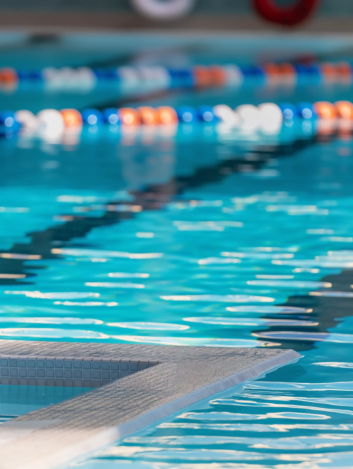 Instalaciones de Club Valle - Alberca y complejo deportivo